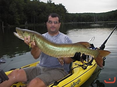 Tony with big NJ Muskie